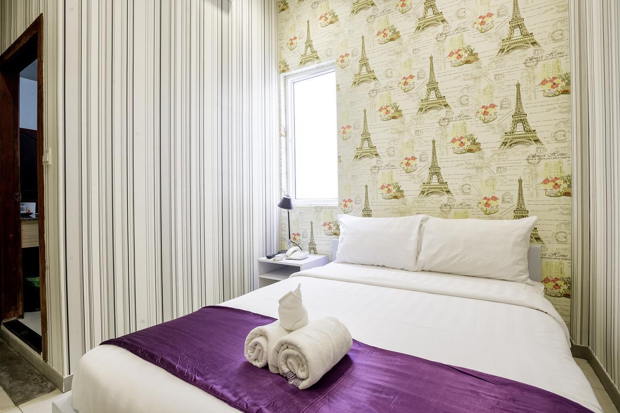 White Residence Hotel & Apartment Phnom Penh Exterior foto