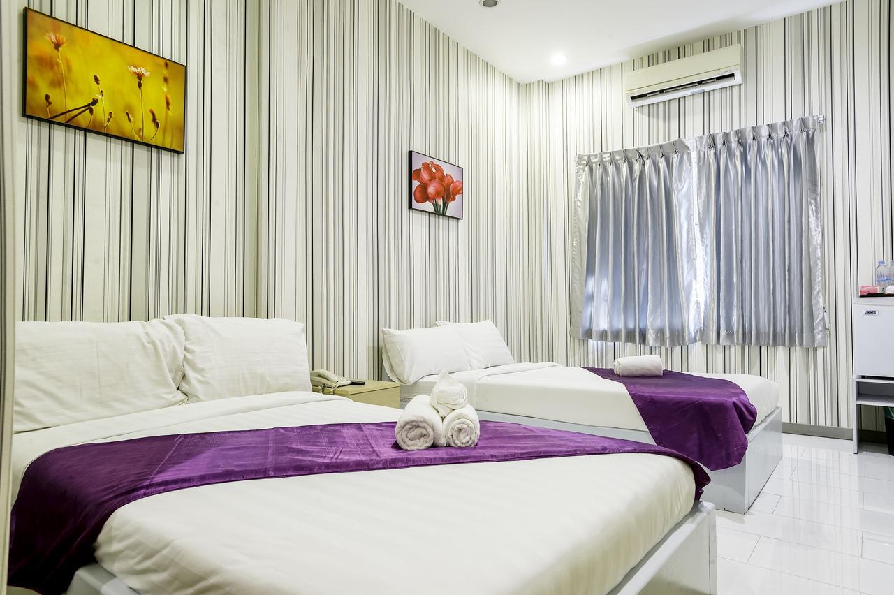 White Residence Hotel & Apartment Phnom Penh Exterior foto