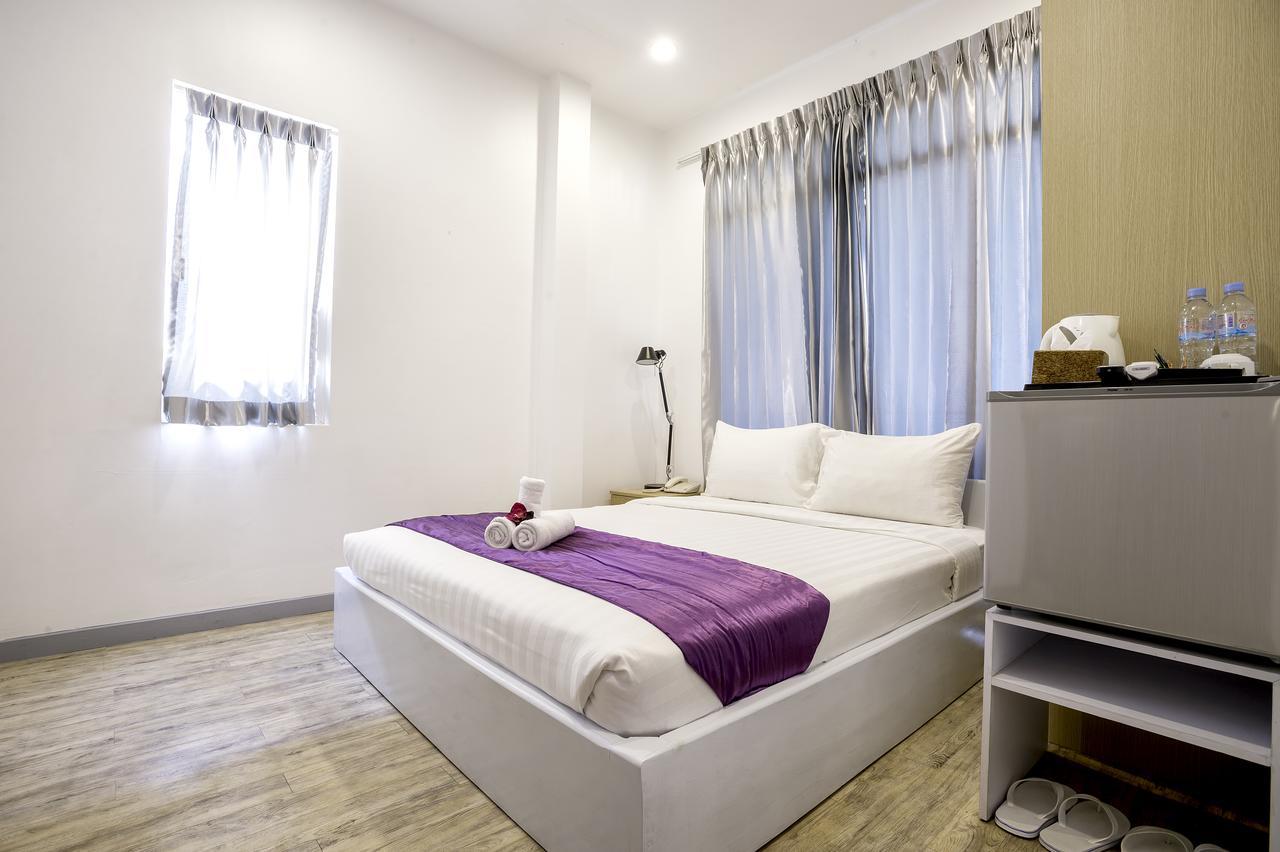 White Residence Hotel & Apartment Phnom Penh Exterior foto